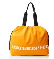 13,6€ le sac de sports Under Armour Favorite Tote pour femmes