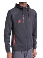 Pas chère à 22€ la veste Umbro Poly pour hommes