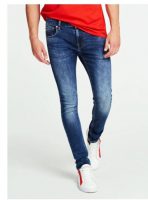 Jeans hommes Guess Super Skinny à 44.5€ dans les soldes au lieu du double