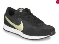 Bonne affaire chaussures NIKE MD VALIANT GS cuir en solde à moins de 20€ ( du 28 au 40)