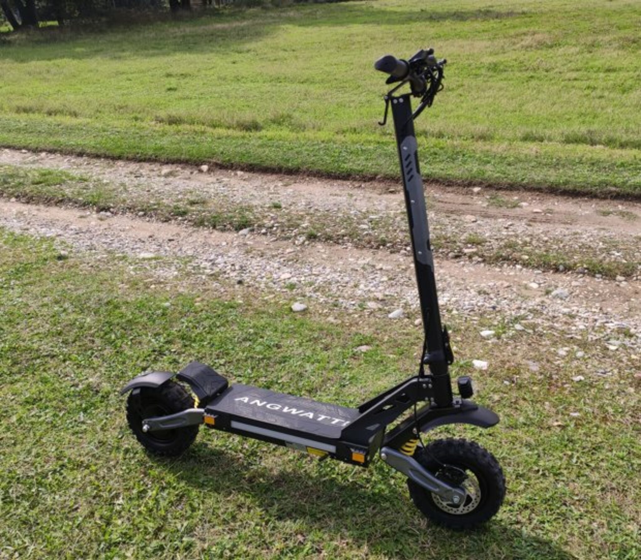 Trottinette Enfant 7 Ans STIGA Trottinette Tout Terrain AIR - Grandes Roues Gonflables, Frein à Main - Ajustable De 77 à 90 Cm, 100 Kg Max Trottinette Enfant 7ans