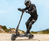 Bon plan trottinette 2x 1000 watts AUSOM SR1 pas chère à 699€