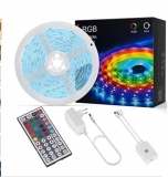 Moins de 10€ le ruban led de 5 m avec 300 leds