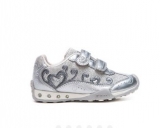 Baskets qui s’allument geox filles pas chères à 17.5 euros