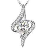 Moins de 5 € des colliers et boucles d&rsquo;oreilles en argent