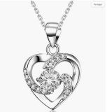 Collier en argent avec pendentif coeur pas cher à 8.83€