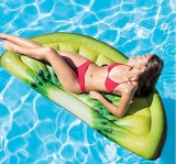 6,28€ le matelas gonflable Intex en forme de KIWI