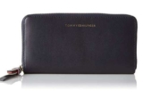47€ le portefeuille femmes Tommy Hilfiger Classic Leather (99€ sur le site officiel)